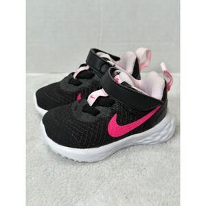 Nike Revolution 7 Hyper Pink Sneakers Kids 2C Black Pink DD1094-007‎